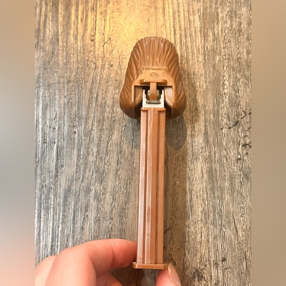 FINAL PRICE Star Wars Chewbacca Pez Dispenser - Picture 3 of 6